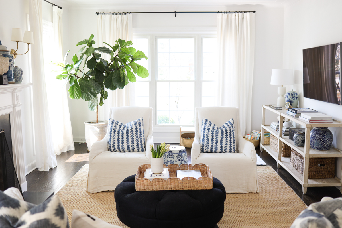 Paxi Chenille Printed Rug: The Perfect Addition to Your Home